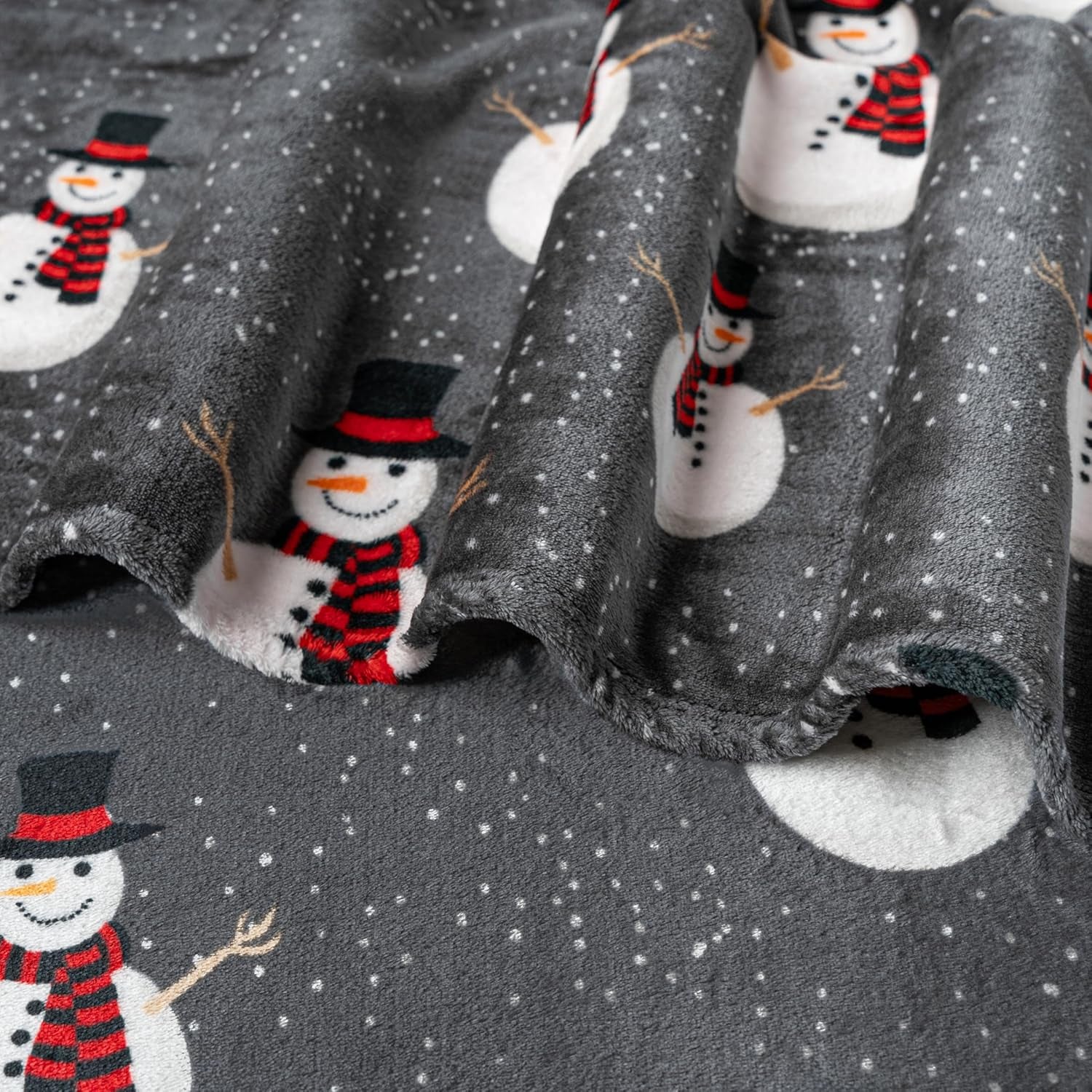 Christmas Snowman Throw Blanket | Grey Christmas Fleece Blanket | Soft, Plush, Warm Winter Cabin Throw, 50X60 (Grey Snowman)
